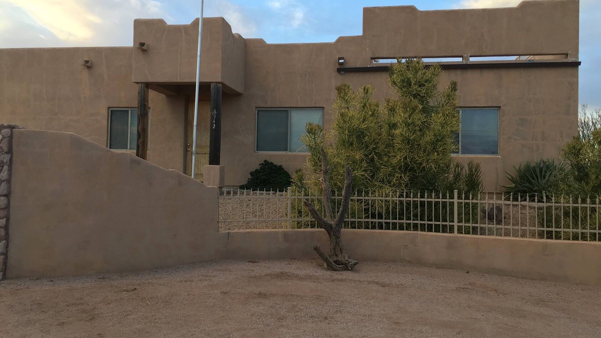 Apache Junction House | Nestled in the Superstition Mountains! Amazing views!