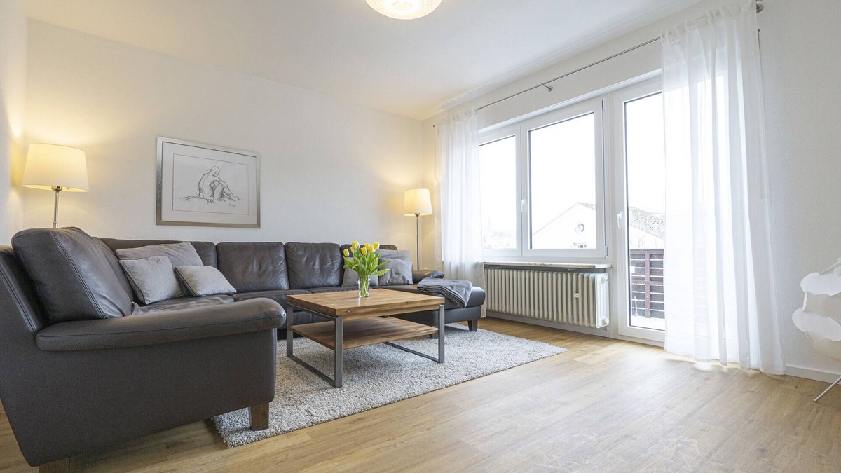 Beilngries Apartment | Neu Renovierte Ferienwohnung für bis zu Vier Personen mit Balkon