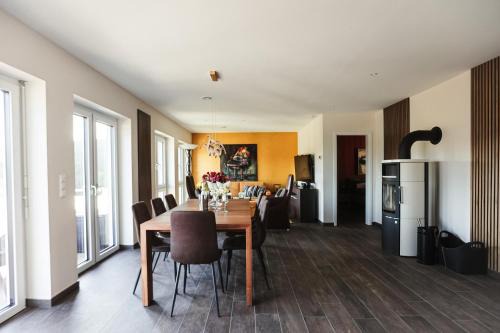 Walkenried House | NEU Talblick 5, mit Sauna und wunderschönen Panoramablick, Neubauhaus