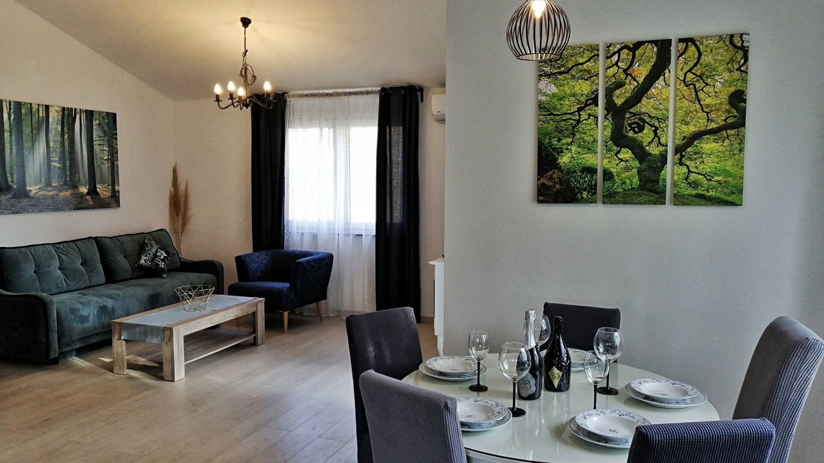 Pomer Apartment | Neue Moderne Wohnung für 4 Personen