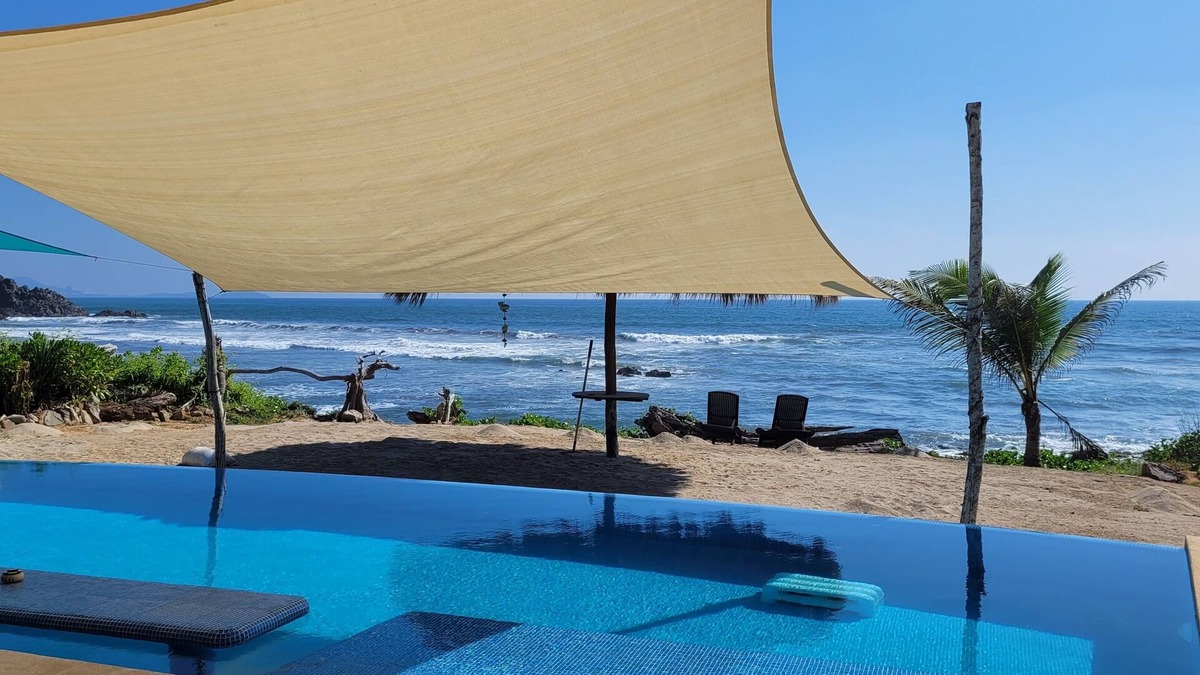 Troncones Villa | NEW ! 2-bedroom Villa with WiFi, AC in Beautiful Troncones