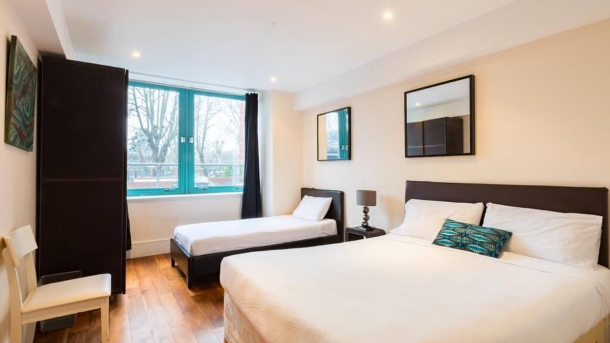 Brondesbury Apartment | New 2BD & 2BTH Flat - 1 mins walk to underground station