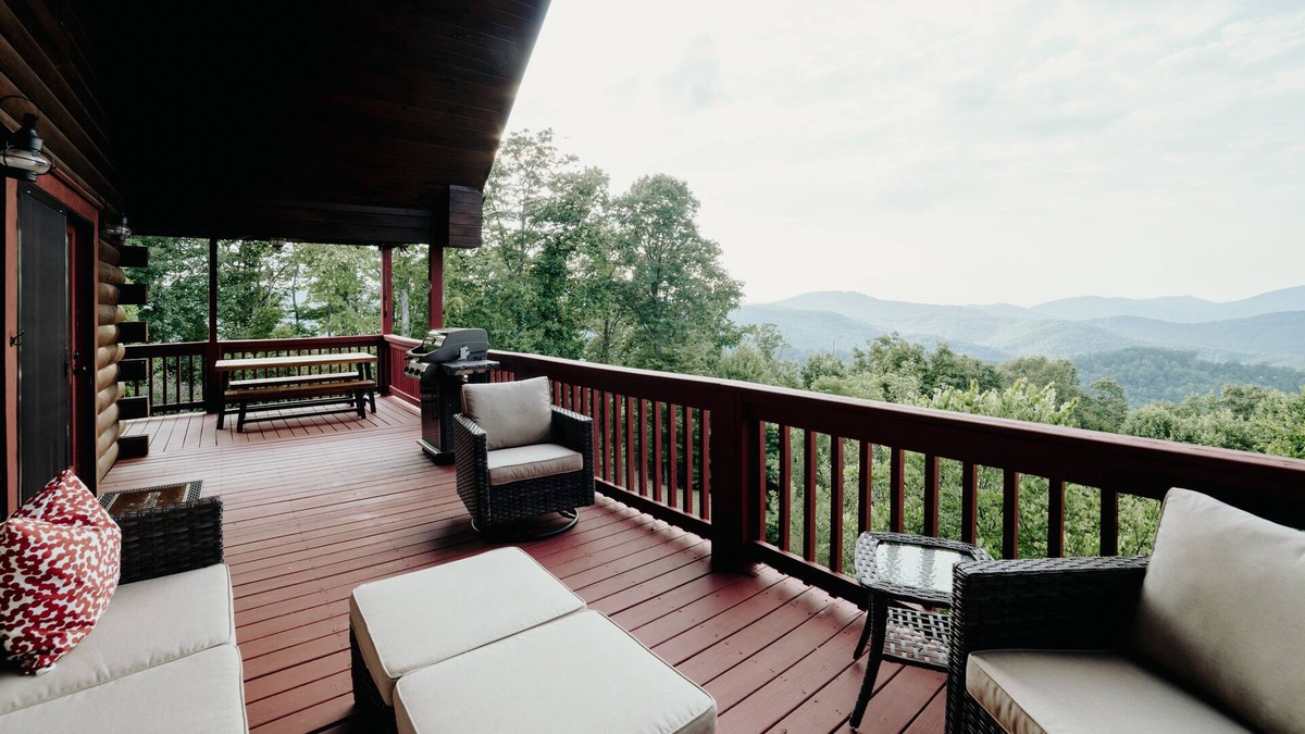 Bostic Cabin | New! 3 Bedroom Cabin with Stunning Views & Hot Tub