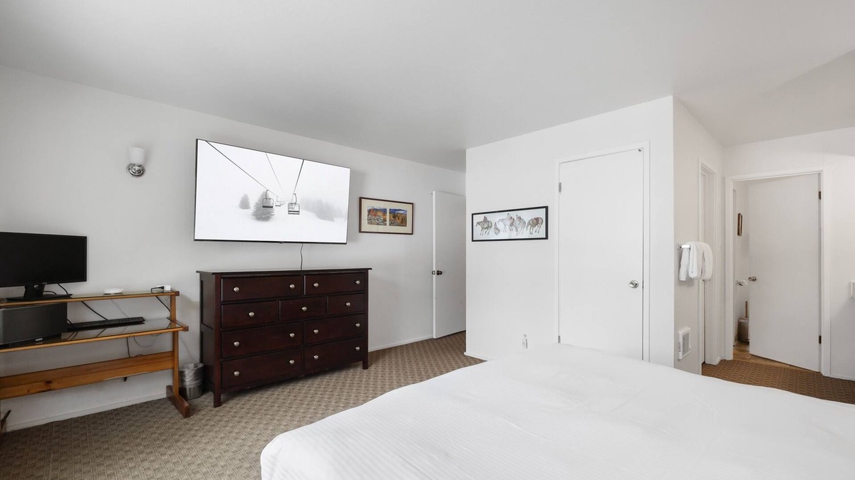 Kirkwood Condo | NEW! 3 Bedroom Kirkwood Condo – Base Camp