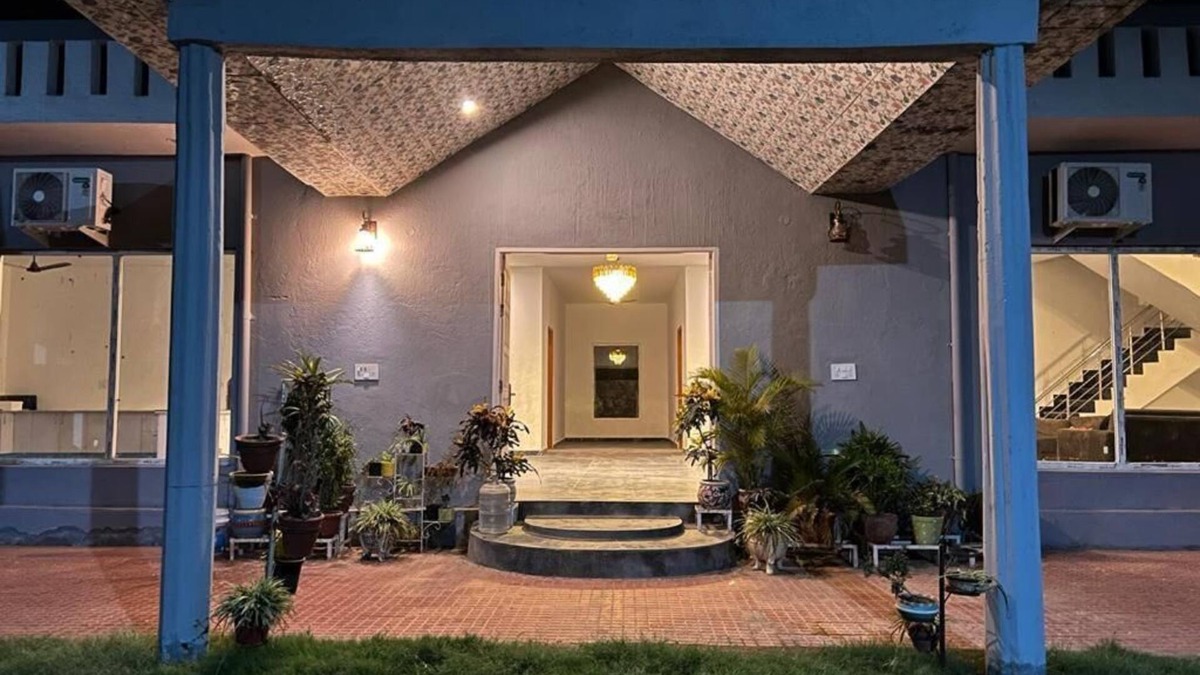 Sushant Lok Other | New 3bhk Farmhouse with Pool n V.big hall 4 parties