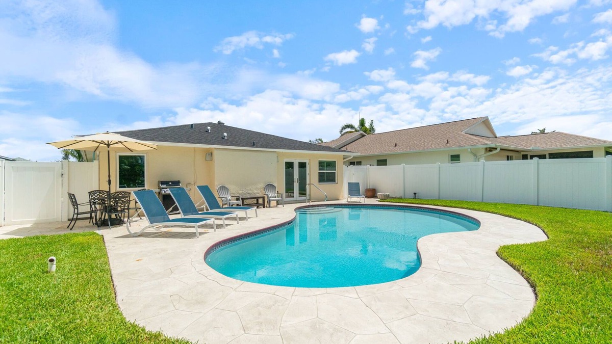 Naples Park House | NEW! 3BR Home w/Pool, Bikes - Close to Beach!