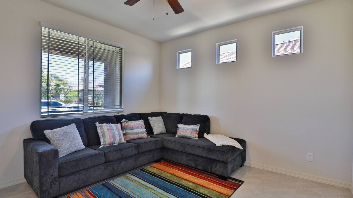 San Tan Valley House | New 4 BR home with garage, pool, play area, splash pads, fenced backyard