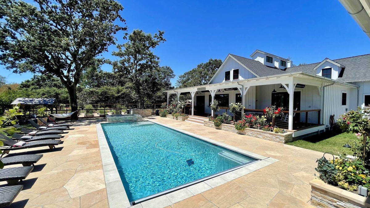 Sonoma House | NEW-5 Min to Wineries, 15 min to Napa,Couples/Family Retreat,Chef Kitchen,Luxury
