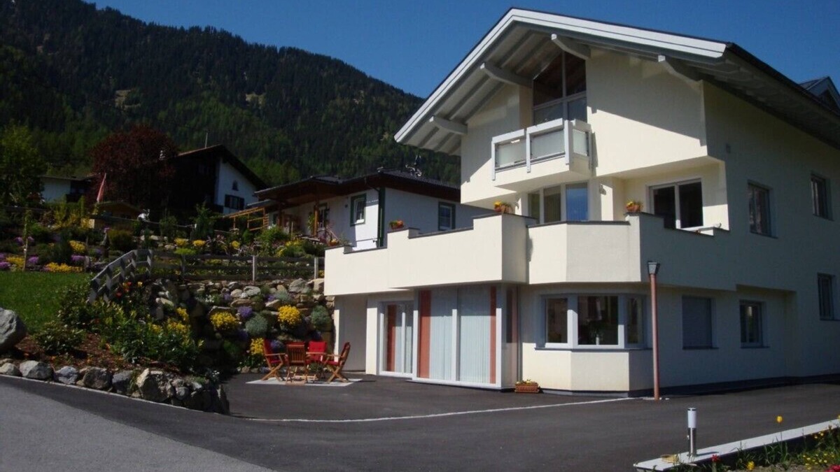 Sautens Apartment | New apartment, 2 bedrooms, big kitchen-cum-living, pets welcome
