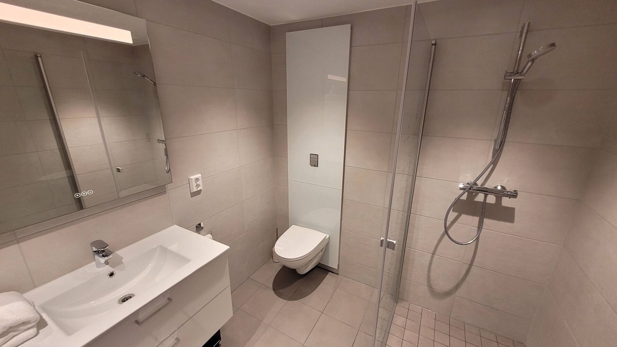 Ytrebygda Apartment | New apartment 5min to airport at Kokstad train station