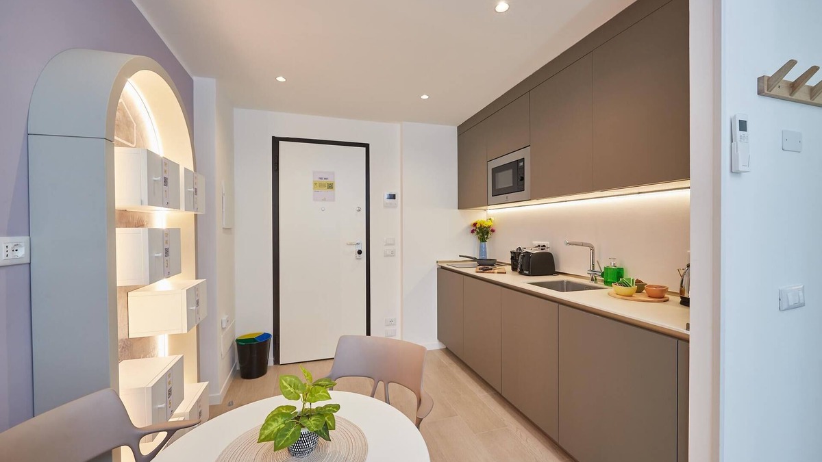 Centro Direzionale Apartment | New apartment Central Station Milan