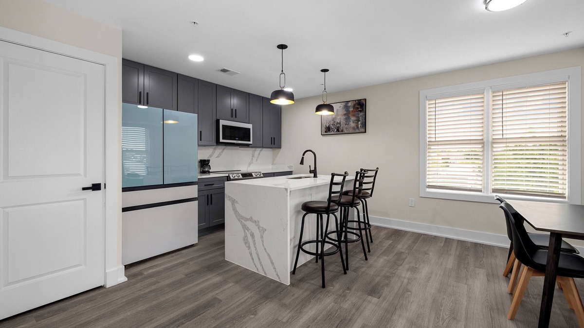 Columbia Heights Apartment | New Apartment Duplex 2-Bedroom