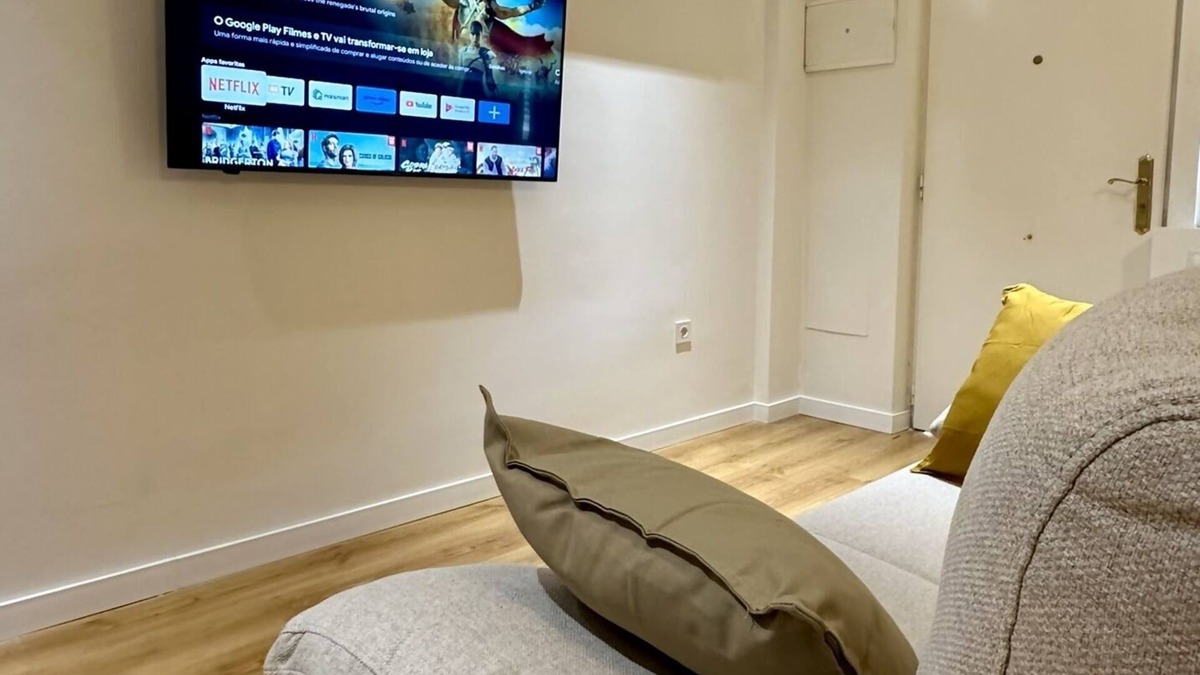 Rejas Apartment | New Apartment Madrid Feria 102