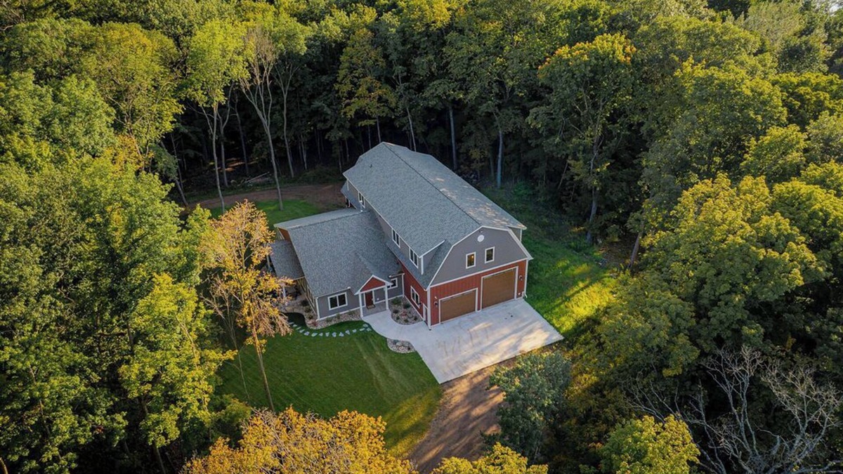 Balsam Lake Other | NEW Barndominium with INDOOR Pickleball Court in Balsam Lake