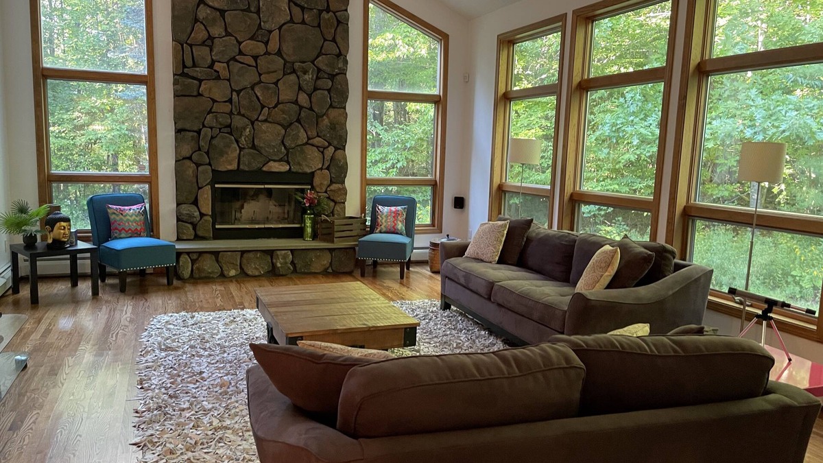 Goshen House | NEW! Beautiful 3br vacation home at Woodridge Lake, Goshen, Litchfield County