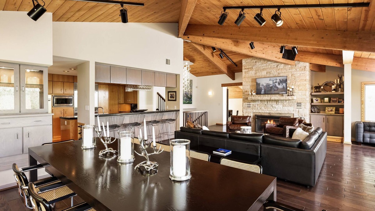 Snowmass Village House | New! Beautifully Renovated 5 Bedroom, 5.5 Bath Heart of Snowmass Village Home