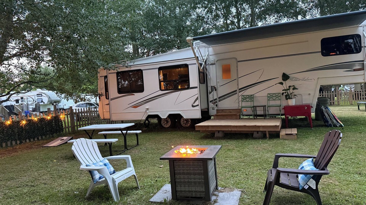 Cap-Pele RV Rental | New Brunswick Summers are waiting for you!
