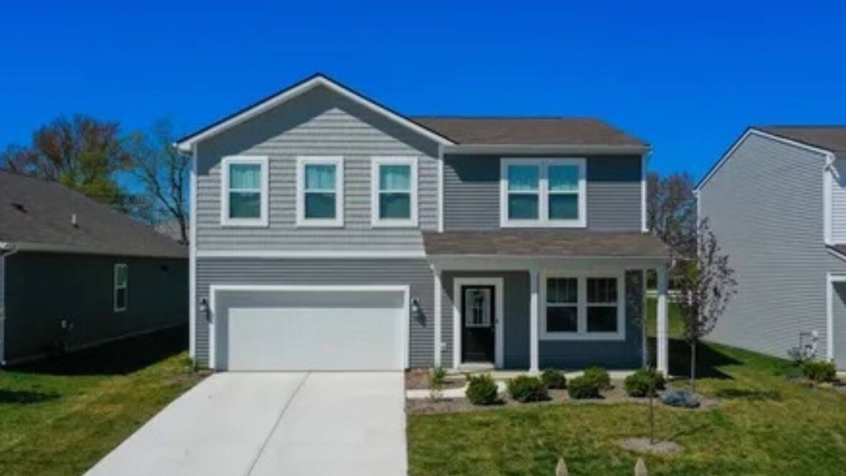 Maxwell House | New build! 4BR, Family Friendly,nYard+Garage