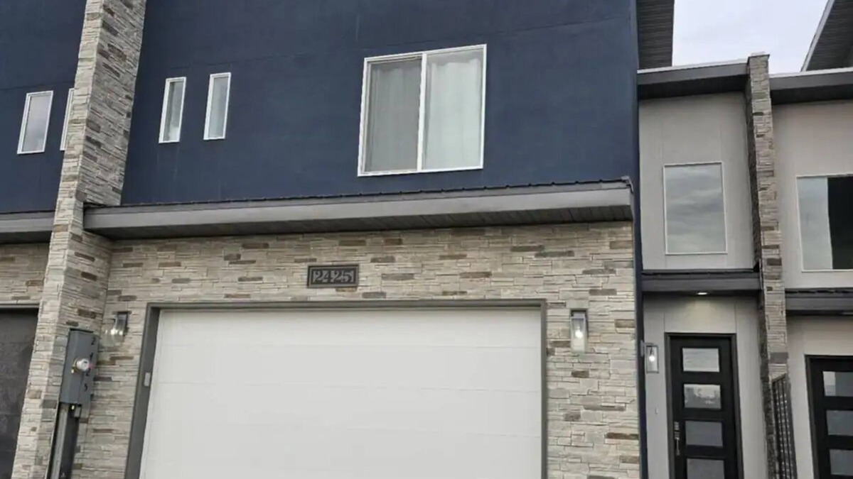 Elko House | New! Centrally located. Easy to access.nn