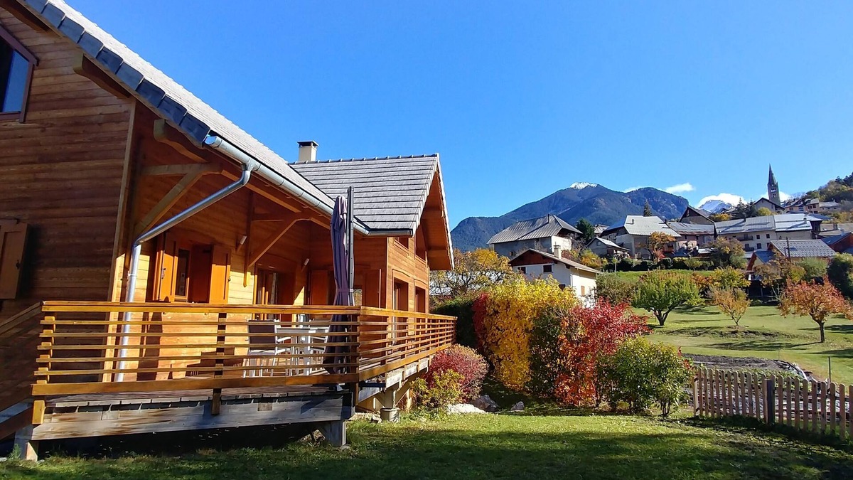 Risoul Ski Chalet | New chalet 12 people