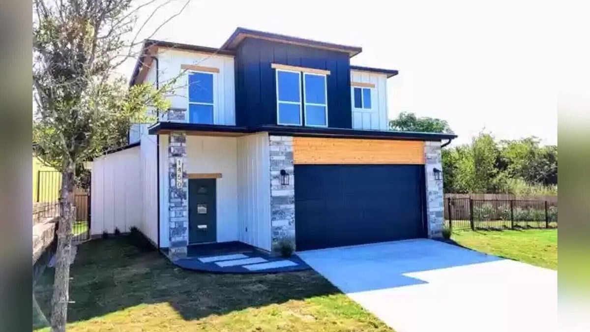 Fort Worth House | *NEW* Clean & Modern Living Close to all Fort Worth's best spots