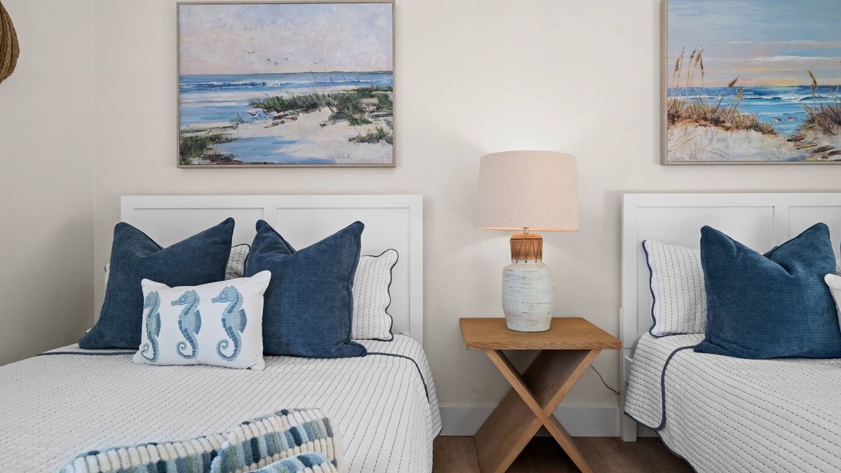 Naples Park House | NEW! Coastal Retreat - Near Beach & Mercato Naples