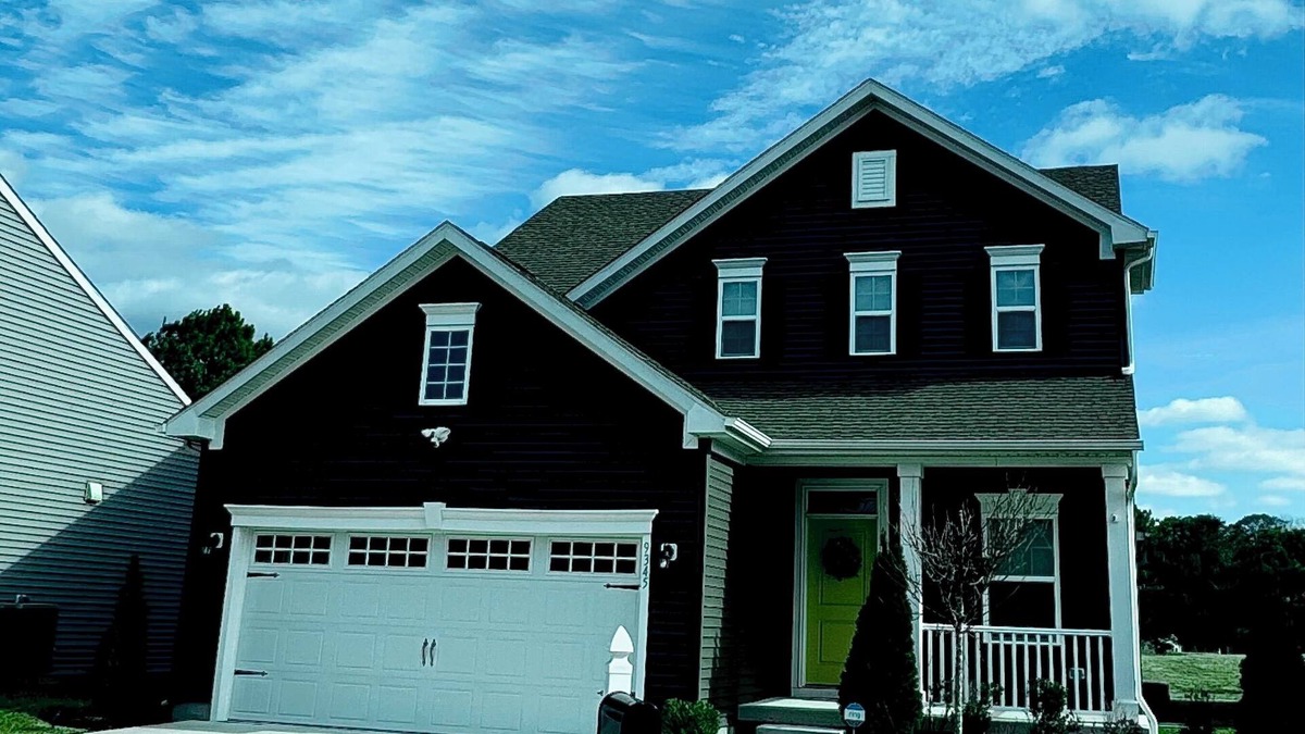 Delmar House | New Coastal Style 4-bedroom house in superb Delmar with fitness room, WiFi, AC
