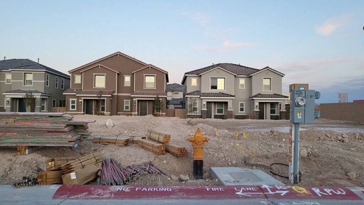 North Las Vegas House | New Comfy Home for Rent, 1 or 2 Bedrooms available.
