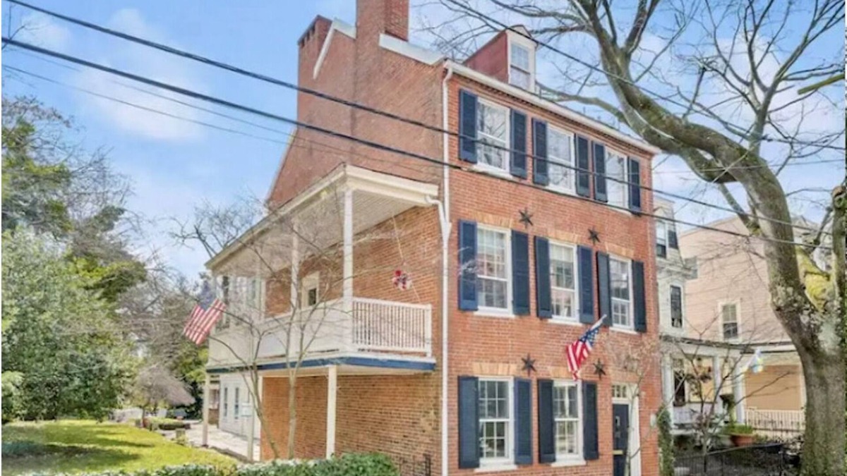 Annapolis House | NEW! Commissioning Weeks open!Spacious lux home downtown Annapolis at Main St.