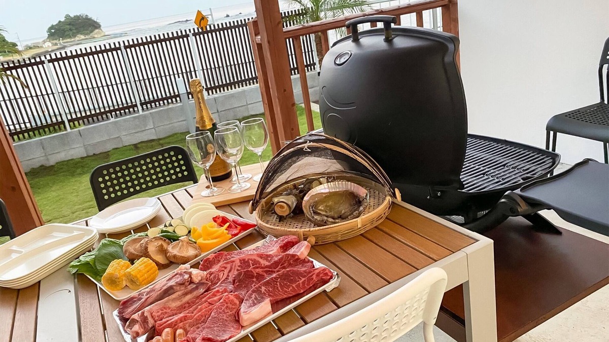 Shirahama Apartment | New construction Allweather barbecue terrace v/Shimoda Shizuoka