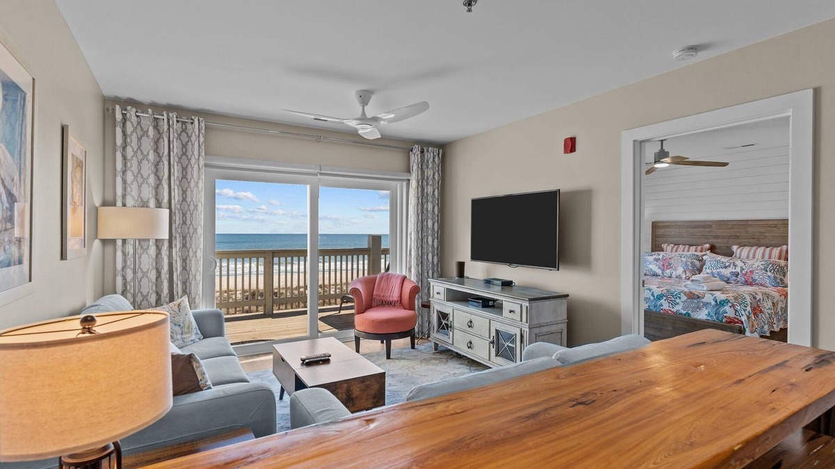 Carolina Beach Condo | NEW CONSTRUCTION-Pool-Top Floor Luxury Oceanfront Condo-KeylessCheckin-RR Host