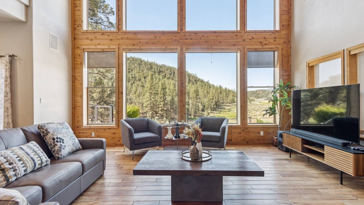 Frazier Park Cabin | NEW! Cozy Mountain Retreat Near Mount Pinos