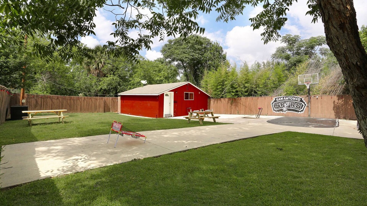 Tobin Hill House | NEW! Cozy Tobin Hill Guest House Near Pearl & River Walk!