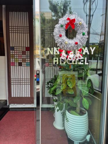 Dogok-dong Hotel | New Day Hotel Gangnam