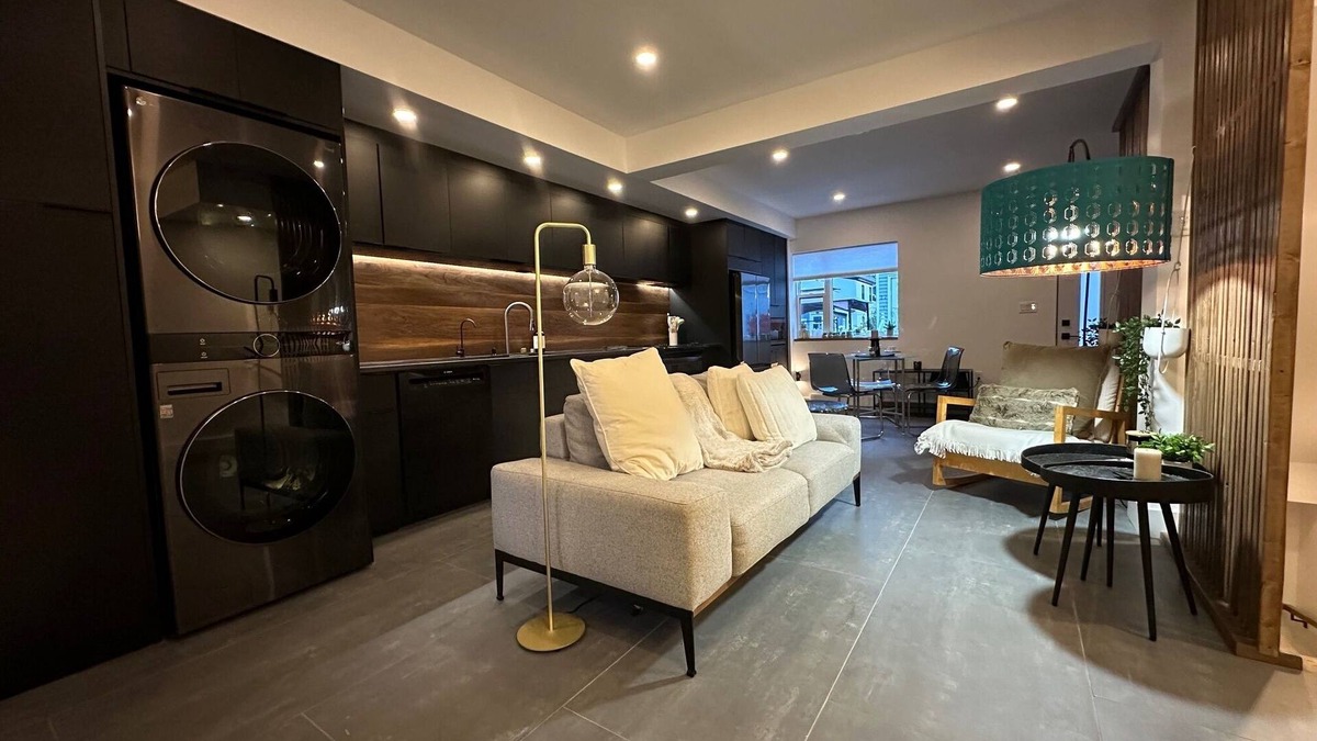 Charlottetown House | New Downtown Charlottetown Home Sleeps 5