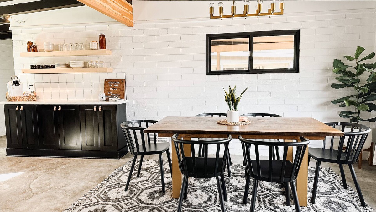 Mitchell Park West House | NEW. Downtown Trendy Tempe, Mill Ave, Large Backyard, 4 Beds