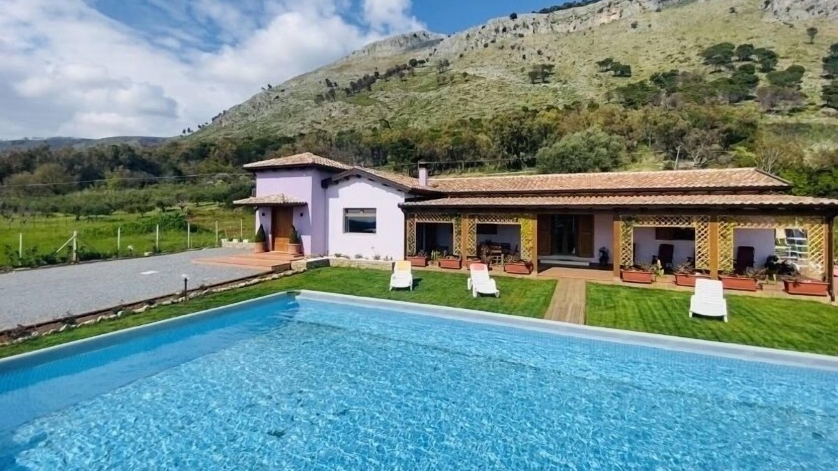 Santa Domenica Talao Villa | NEW ENTIRE VILLA WITH PRIVATE POOL (10m X 5m) AND SEA VIEWS