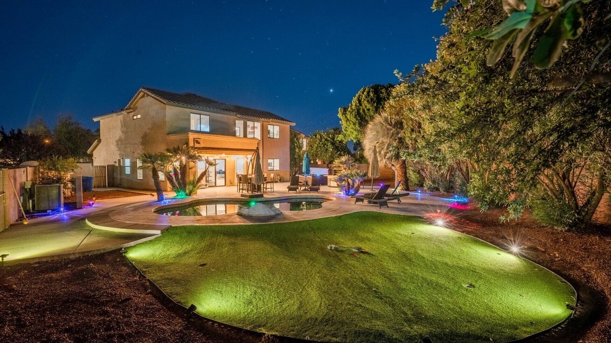 Ocotillo House | New Family-friendly Remodeled pool, hot tub, golf