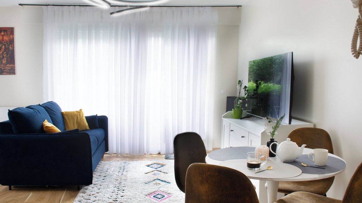 Fontenay-aux-Roses Apartment | New Flat near Paris with Secure Parking 7' to RER B direct line CDG ORY