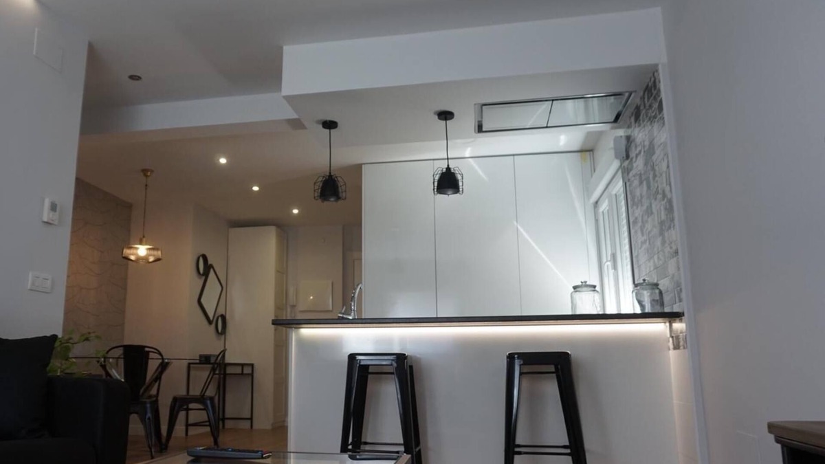 Burgos Apartment | NEW FLAT, WITH BREAKFAST 5 MINUTES FROM THE CATHEDRAL