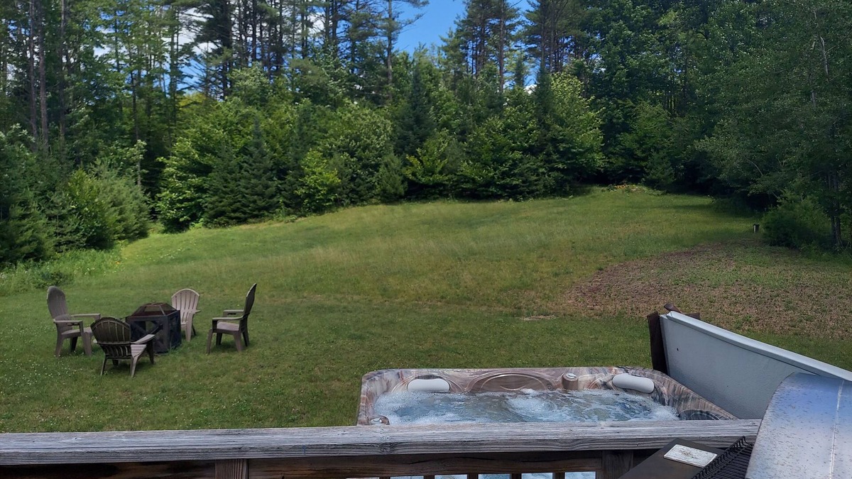 Chestertown House | NEW for 2024, 6 person hot tub. Spacious country home with large back yard.