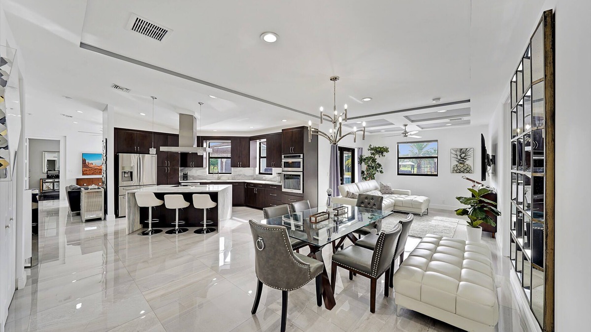Plantation House | NEW Fort Lauderdale Paradise Getaway!