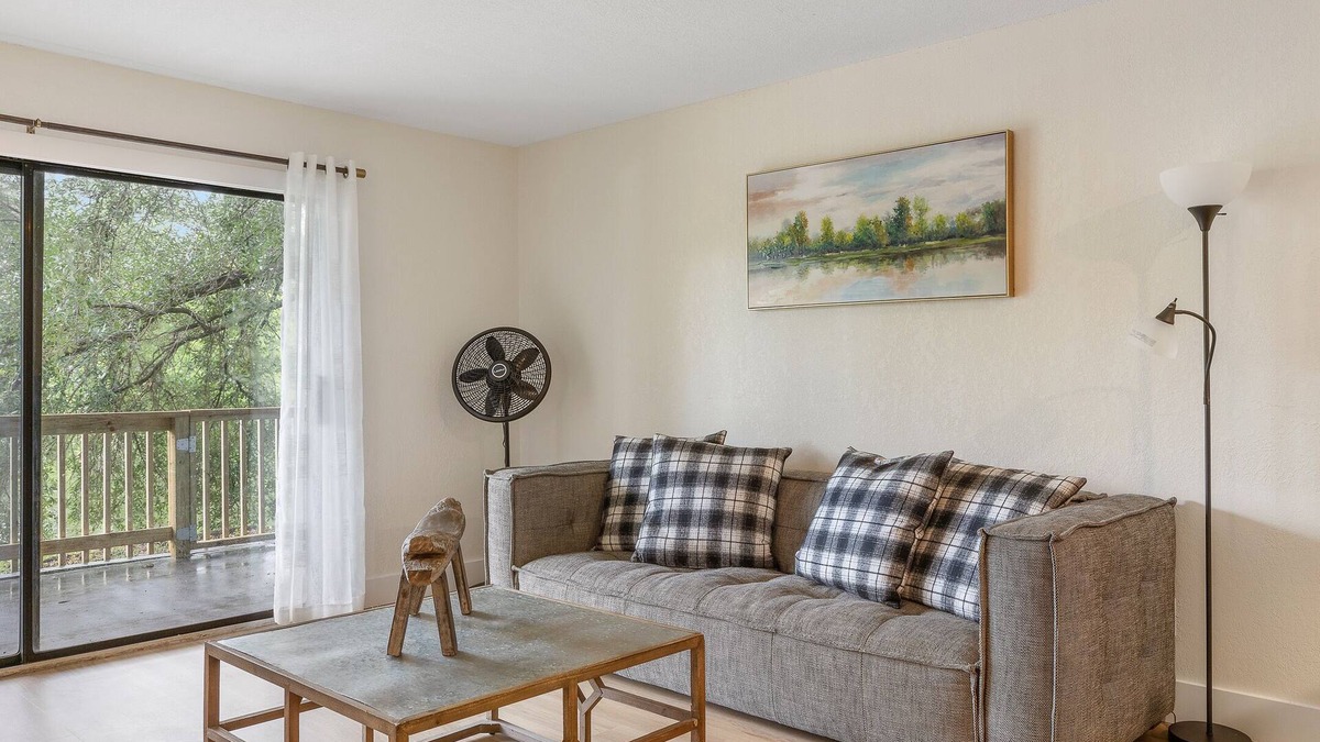 North Charleston Condo | NEW Gator Getaway NEW