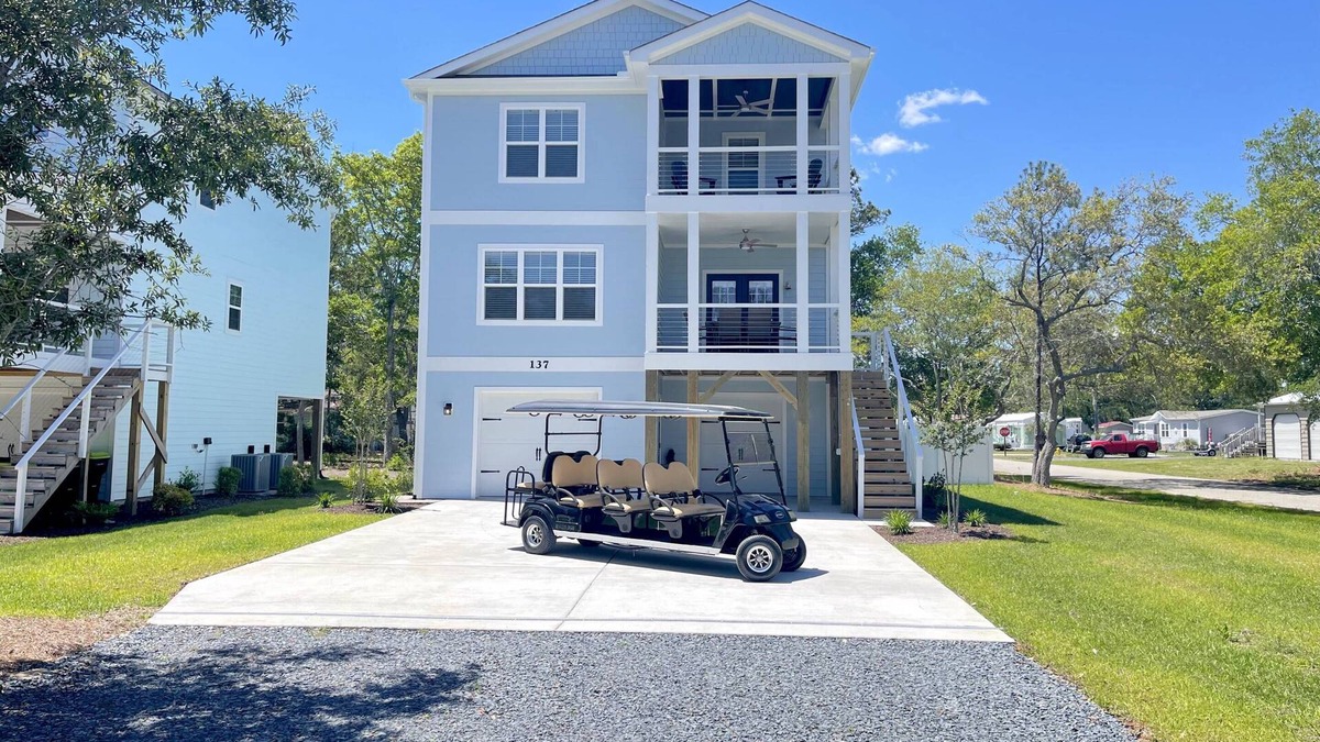 Tranquil Harbour House | New gorgeous home with Pool, New 8 seater Golf Cart, elevator, with easy access to beach