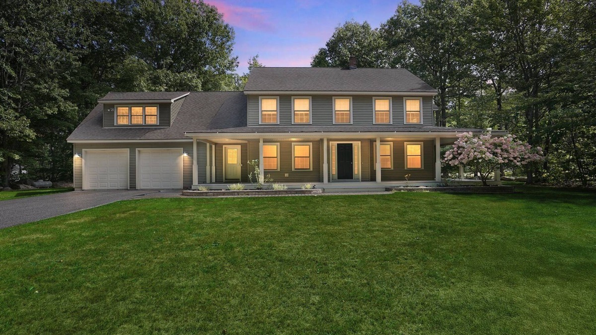 Gray House | NEW! Gray Woodland Escape | Golf, Pool & Cinema