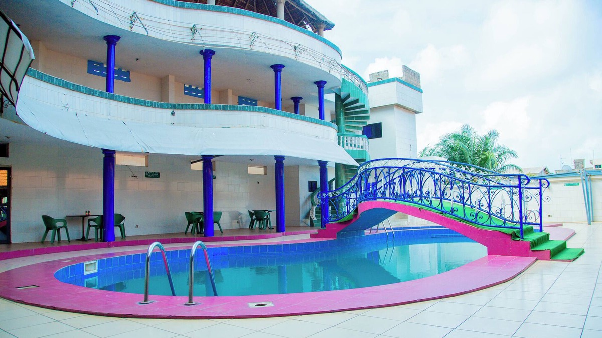 Littoral Department Hotel | New green Horse Hotel