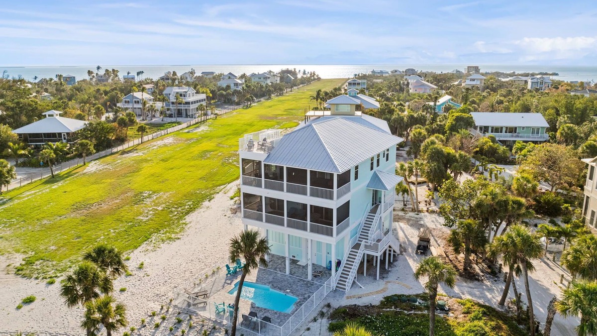 Captiva House | New Home! Gulf View, Private Pool, Club Amenities!