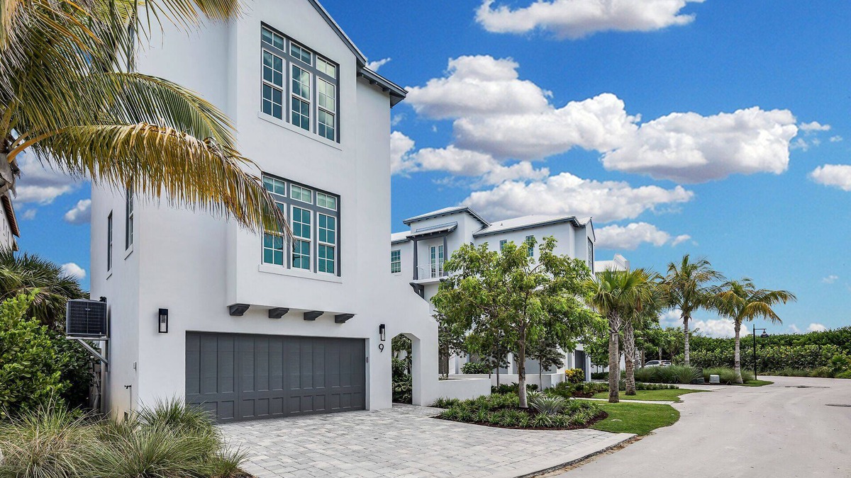 Marathon House | New Home in New Waterfront Community -Pool, Pickleball -FREE DOCKAGE till 11/30!