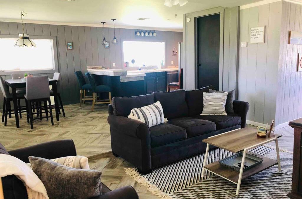 Port O Connor House | NEW!!! Hook'd Ya!