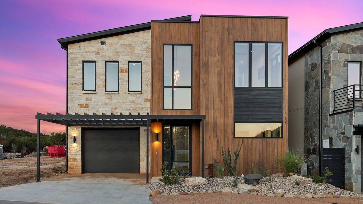 Graford House | New Juniper Jewel at PK *5bed/4 bath